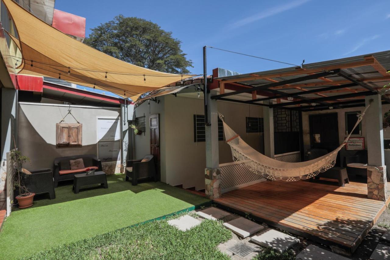 Hostal San Benito San Salvador Eksteriør bilde